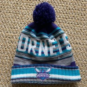 Charlotte Hornets Mitchell & Ness Pom Beanie